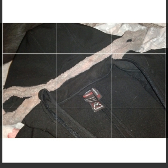 Luxury Avalanche jacket paid$500 - Picture 2 of 5